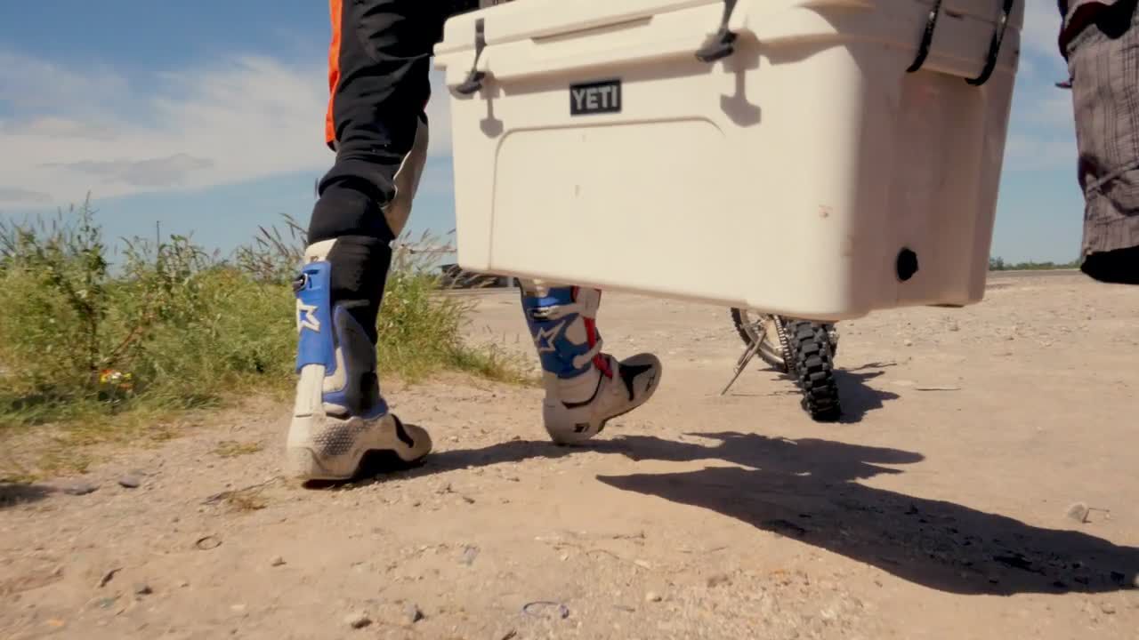 YETI Roadie 24 Cooler