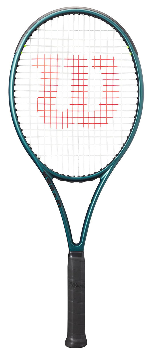 Wilson Blade 100UL V9 Tennis Racquet
