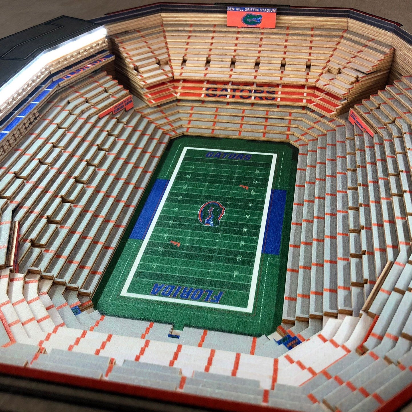 YouTheFan Florida Gators 25-Layer StadiumViews Lighted End Table