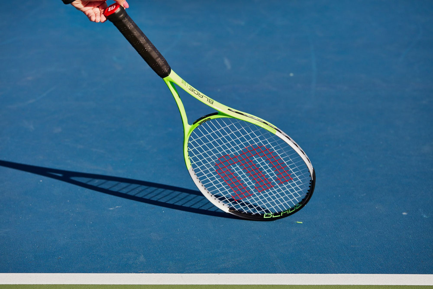 Wilson Blade Feel RXT 105 Tennis Racquet
