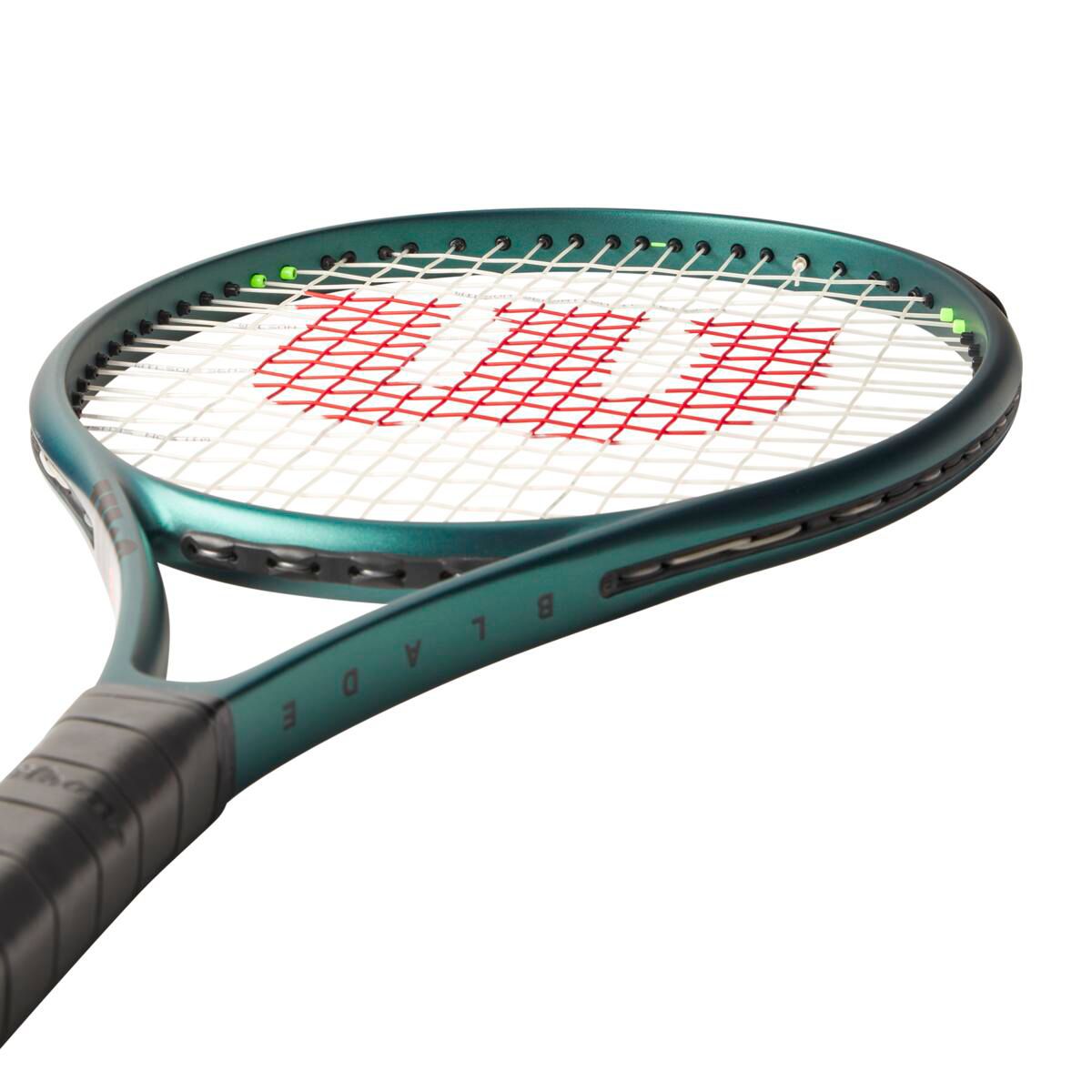 Wilson Blade 26 V9 Jr Tennis Racquet